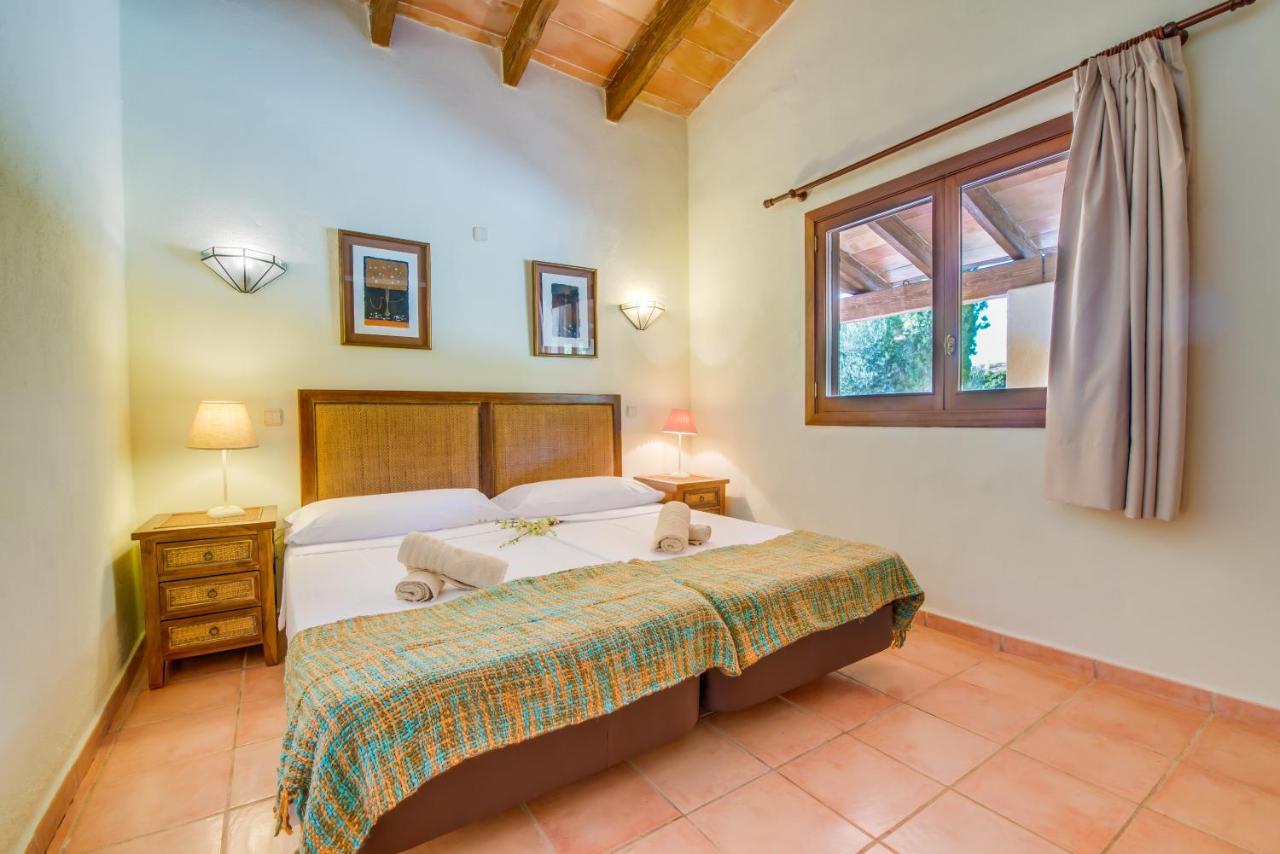 Finca Cas Padrins Manacor  Luaran gambar